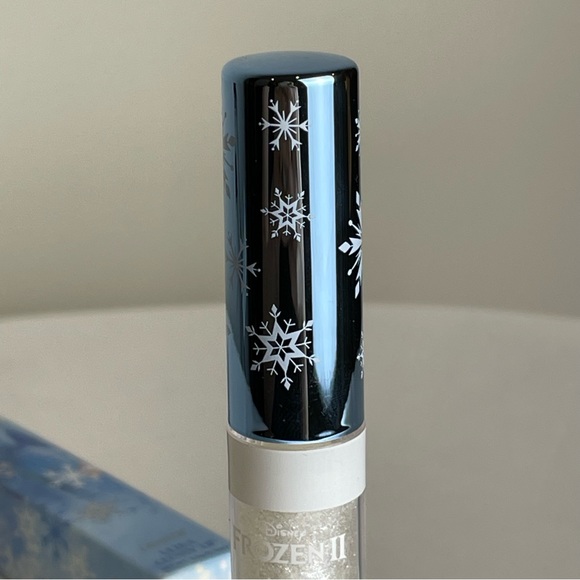 Disney Frozen 2 Elsa Colourpop Ultra Glossy Lip in color Mythic Journey - Picture 10 of 11